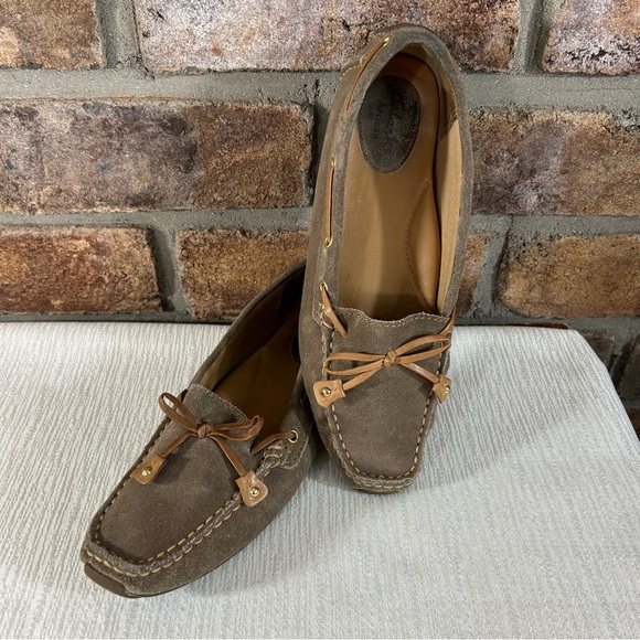 Clarks Shoes - CLARKS Artisan Taupe Suede Driving Loafers